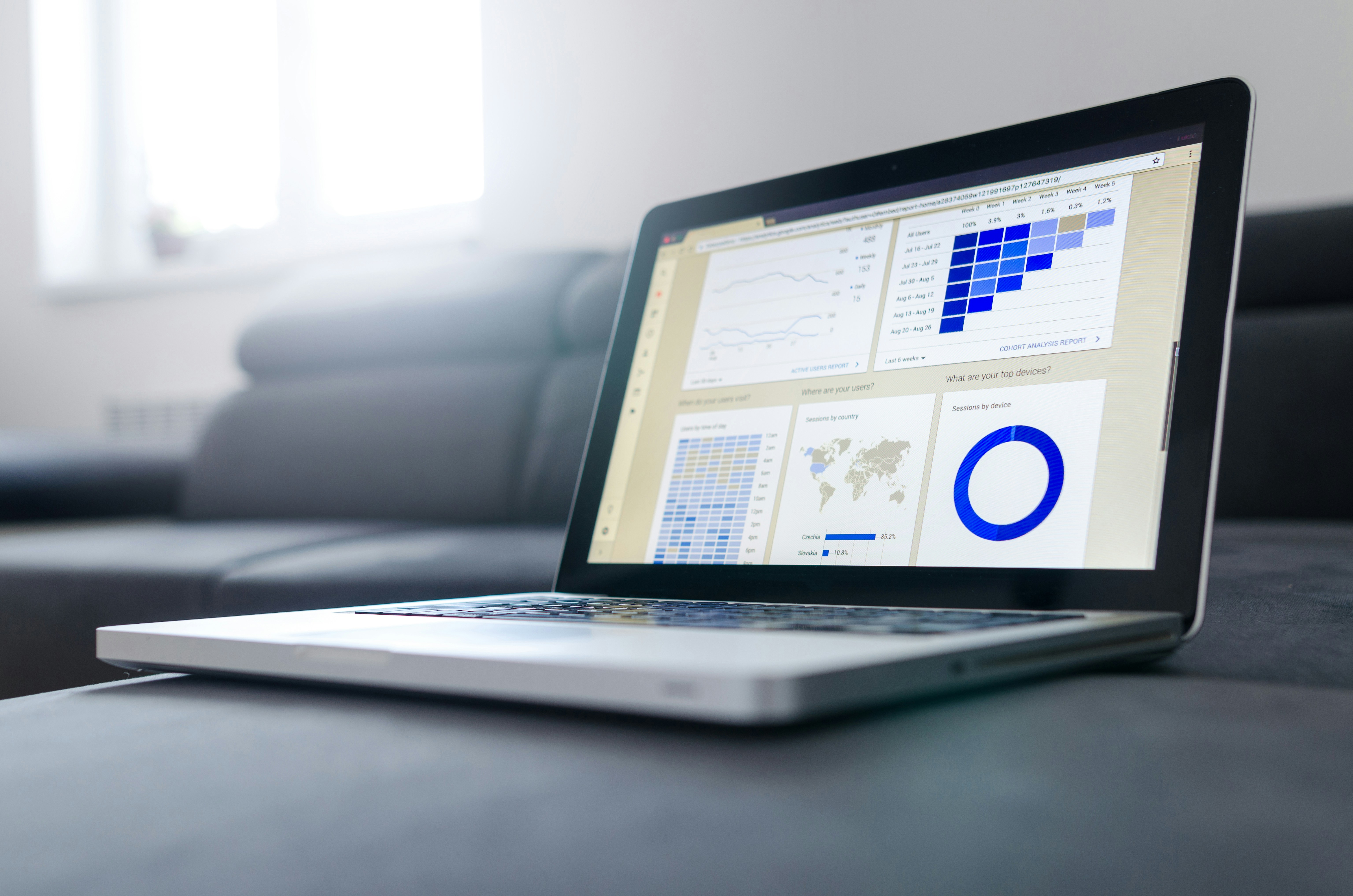 CrystalPulse Lead Generation Dashboard